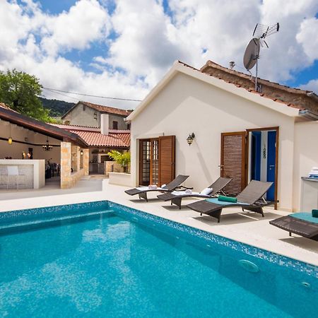 Villa Jasmine Dol  Exterior photo